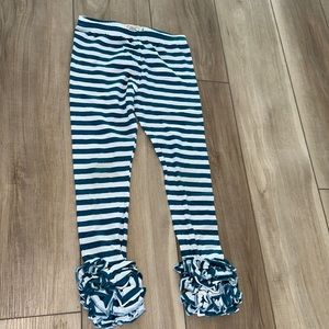 Play Used Condition Pearls & Piggytails Boutique Girls Size 8 Ruffle Leggings